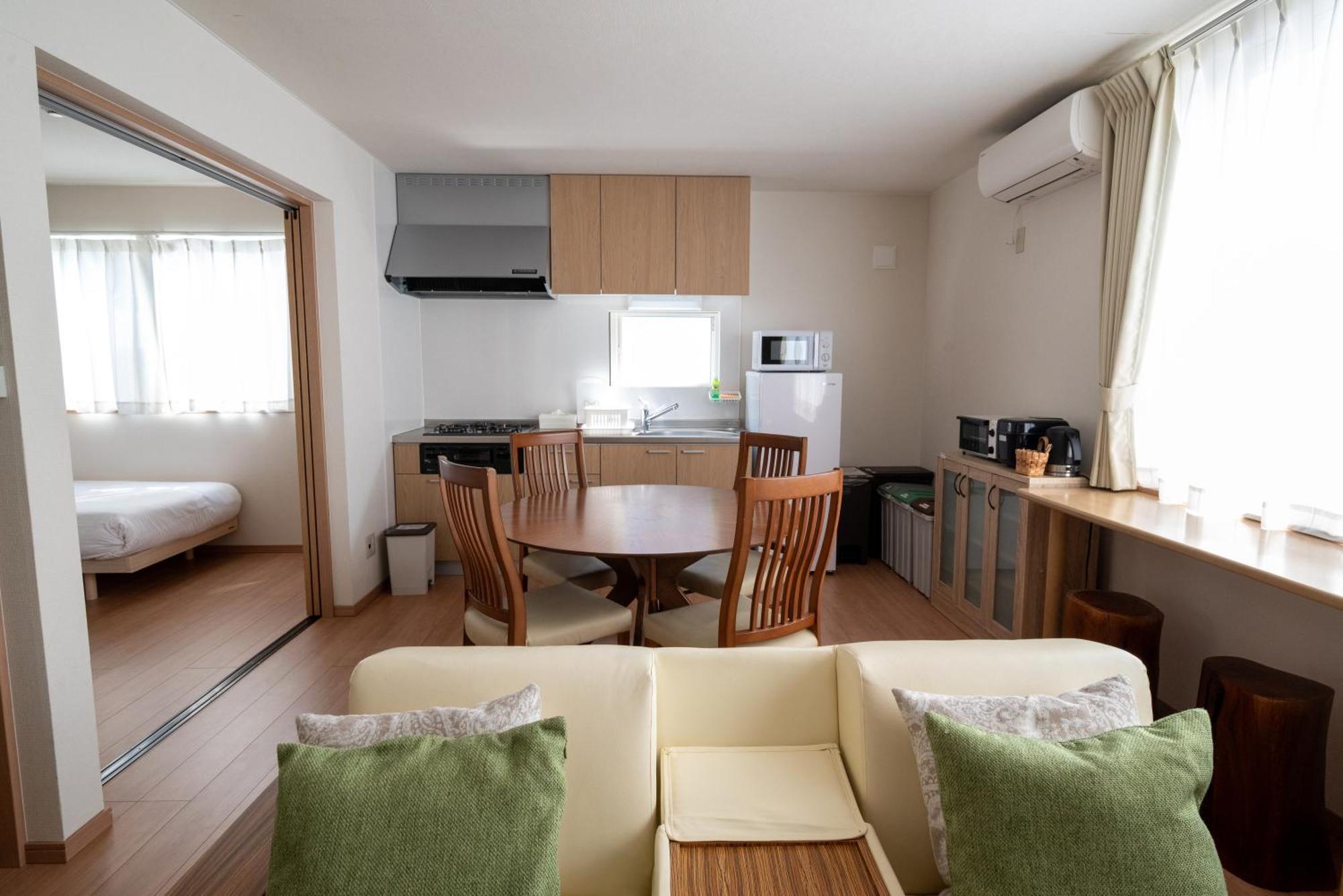 Tkd House Furano Apartment Exterior photo